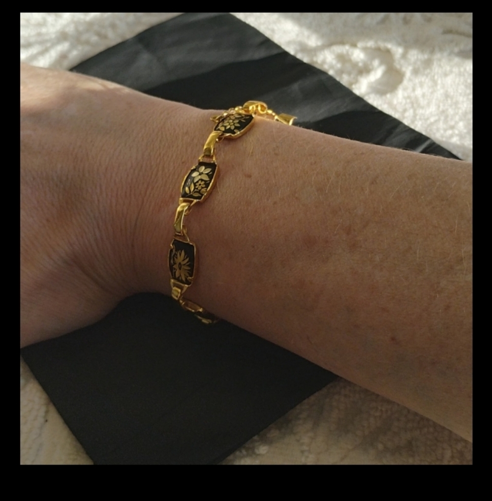 Vintage Damasquinado Del Oro Bracelet From Spain